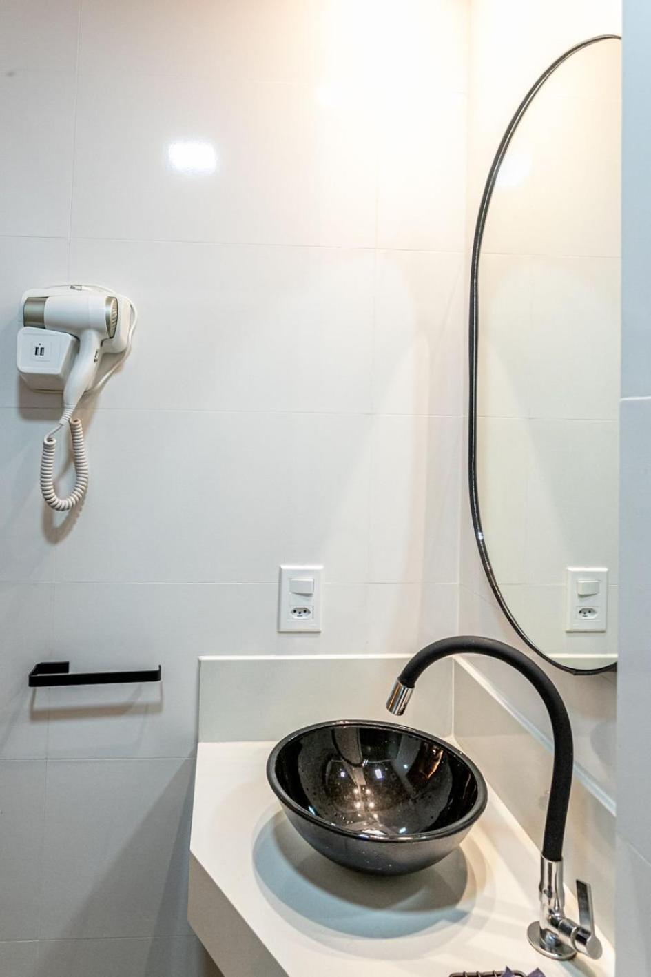 Em Copacabana A 200m Da |nsc 1085/307 Apartamento Rio de Janeiro